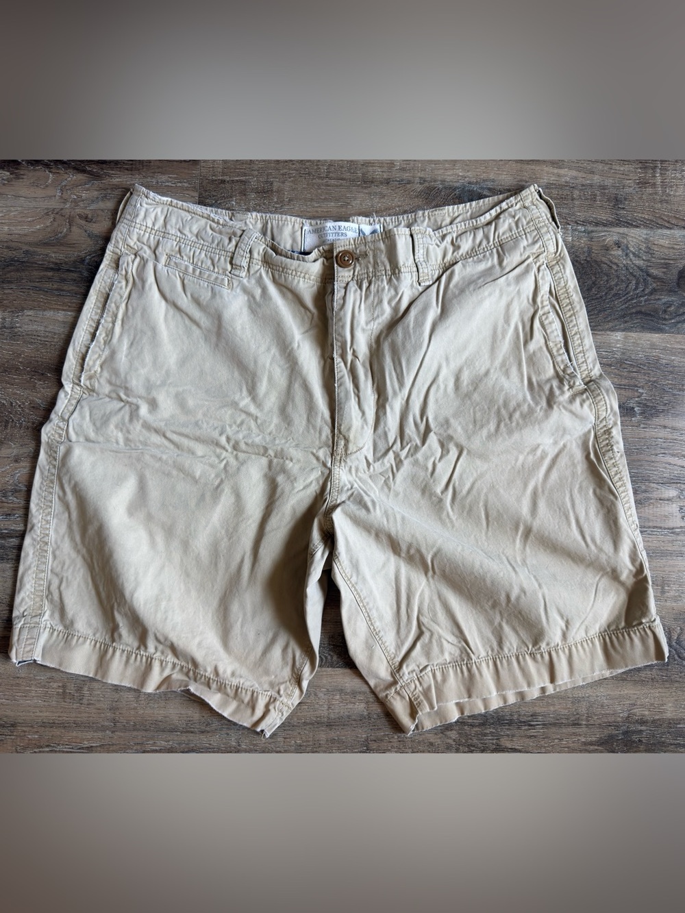 American Eagle Outfitters Men's Flat Front Shorts - Light Khaki